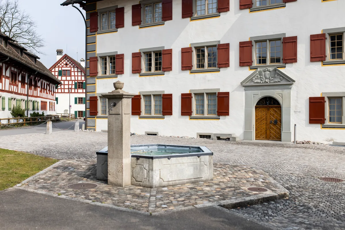 Amthaus auf dem Areal des ehemaligen Klosters Rüti.